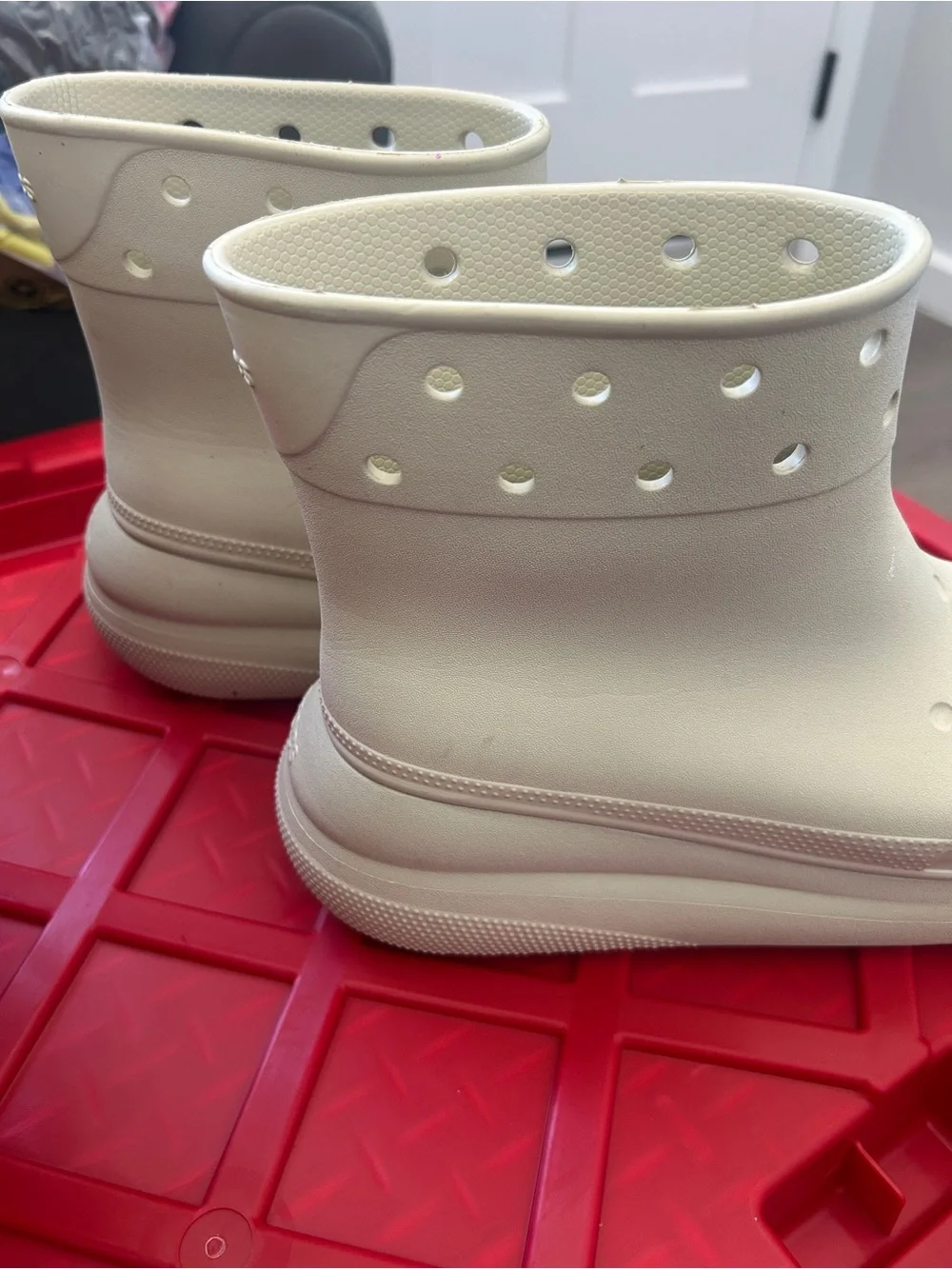 CROCS Kids White Waterproof Foam Rain Boots